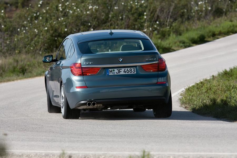  BMW 5-Series GT 2010 года  (фото 73 из 133)